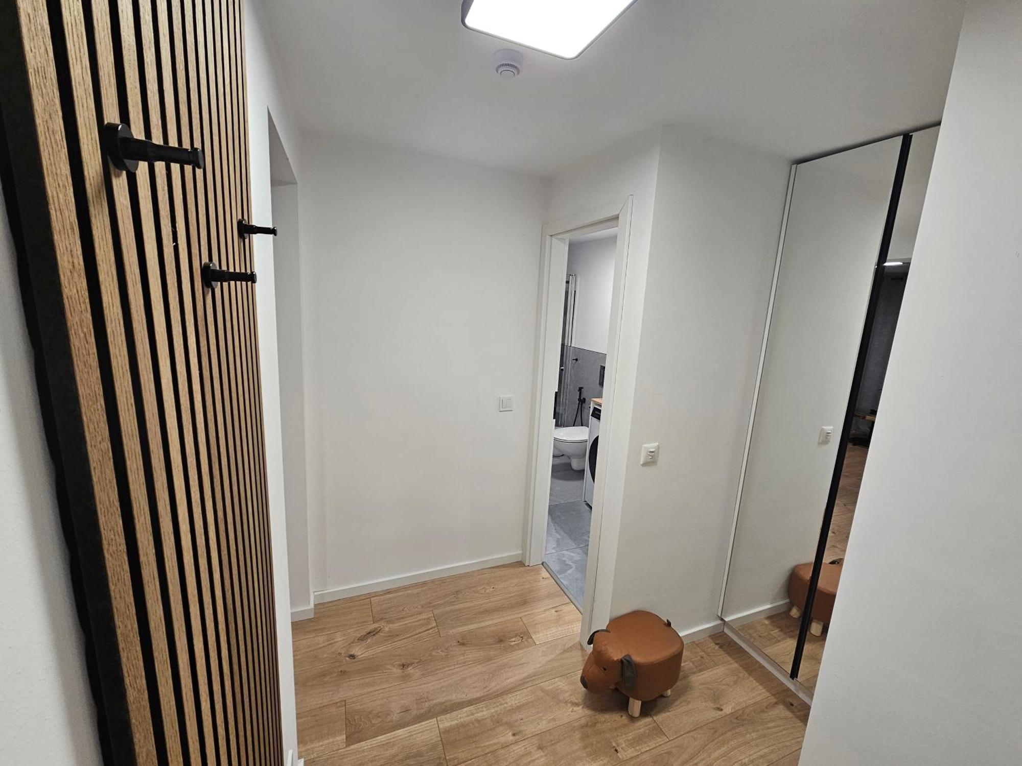 Apartment Fellas Abode 3 *